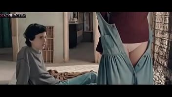 Oynat Stepsis ve stepbro ilk seks deneyimlerini yaşıyor