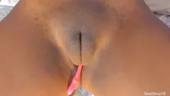 play Sexystacy7'nin Samimi Solo Oturumu: Islak, Tombul Amcıkını Sürtmek