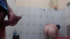 play Step-maman ne peut pas résister à la grosse bite de Son: le délice anal