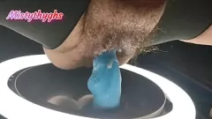 play bbwミスティ・チーズは太ったコックとディルドでワイルドになります